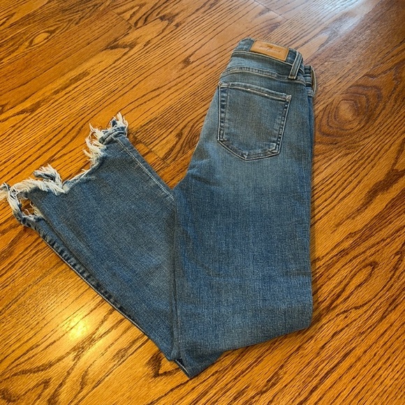 7 For All Mankind Woman’s High Waist Slim Kick Jeans Size 25 - Picture 1 of 8